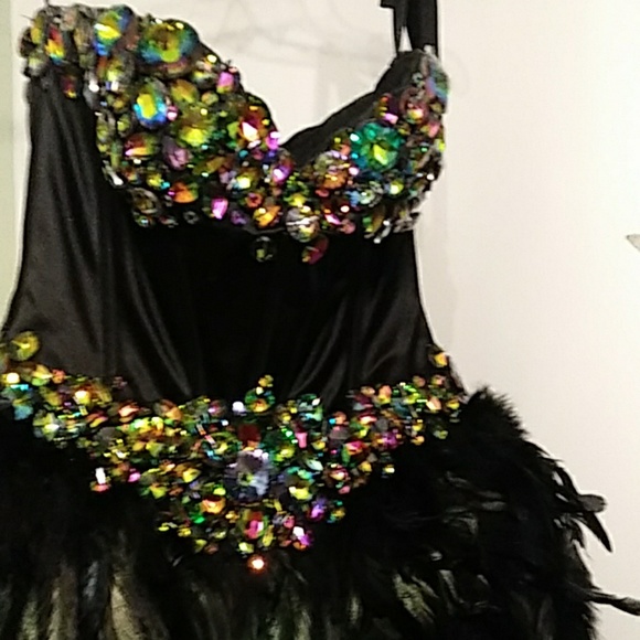 Prom dress - Picture 3 of 5